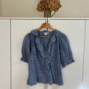 GAP Blue Floral Ruffle Front Short Sleeve Blouse Doên